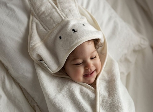 Jaki materiał ręcznika dla niemowląt wybrać?